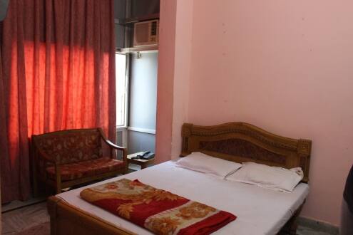 Hotel Shyam Deluxe, Haridwar 2
